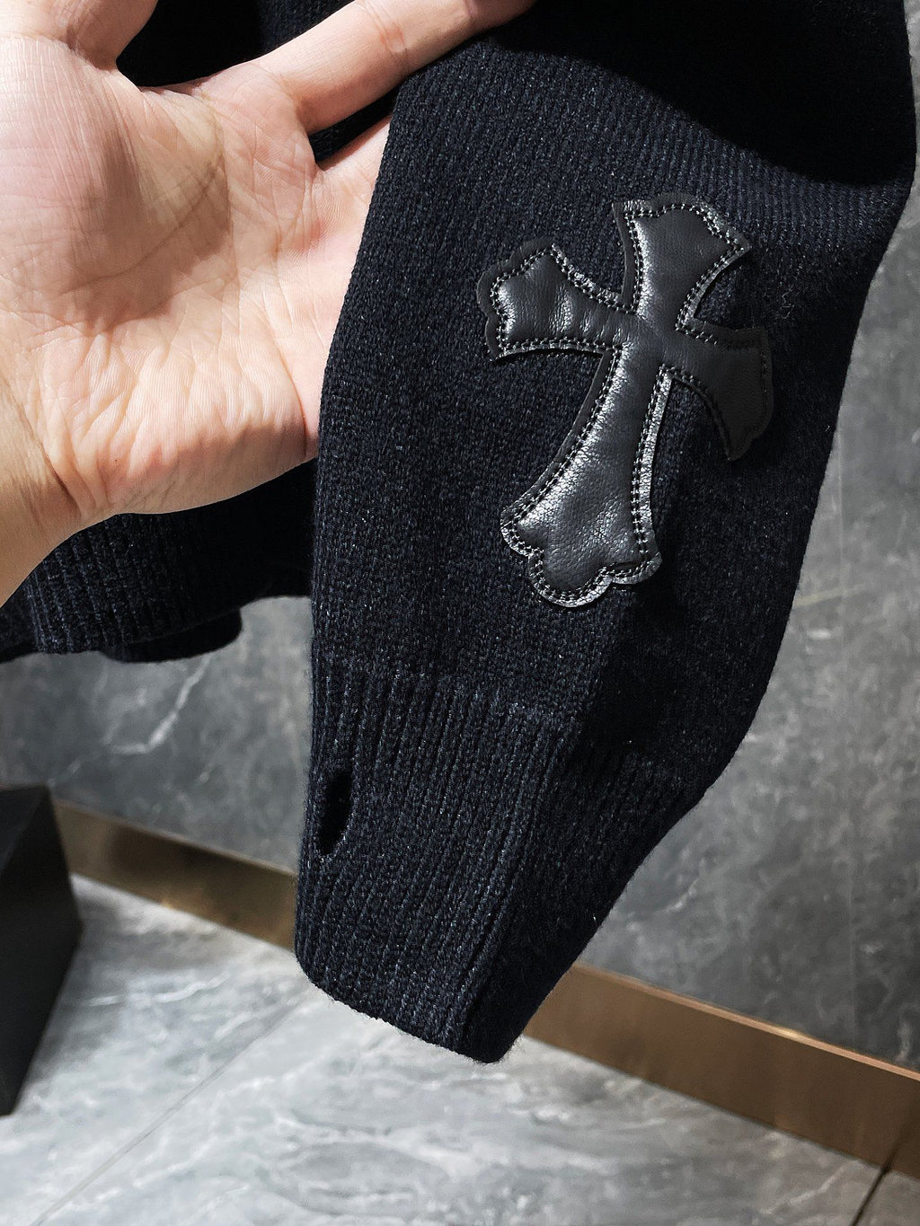 Big Cross Black Wool Sweater™