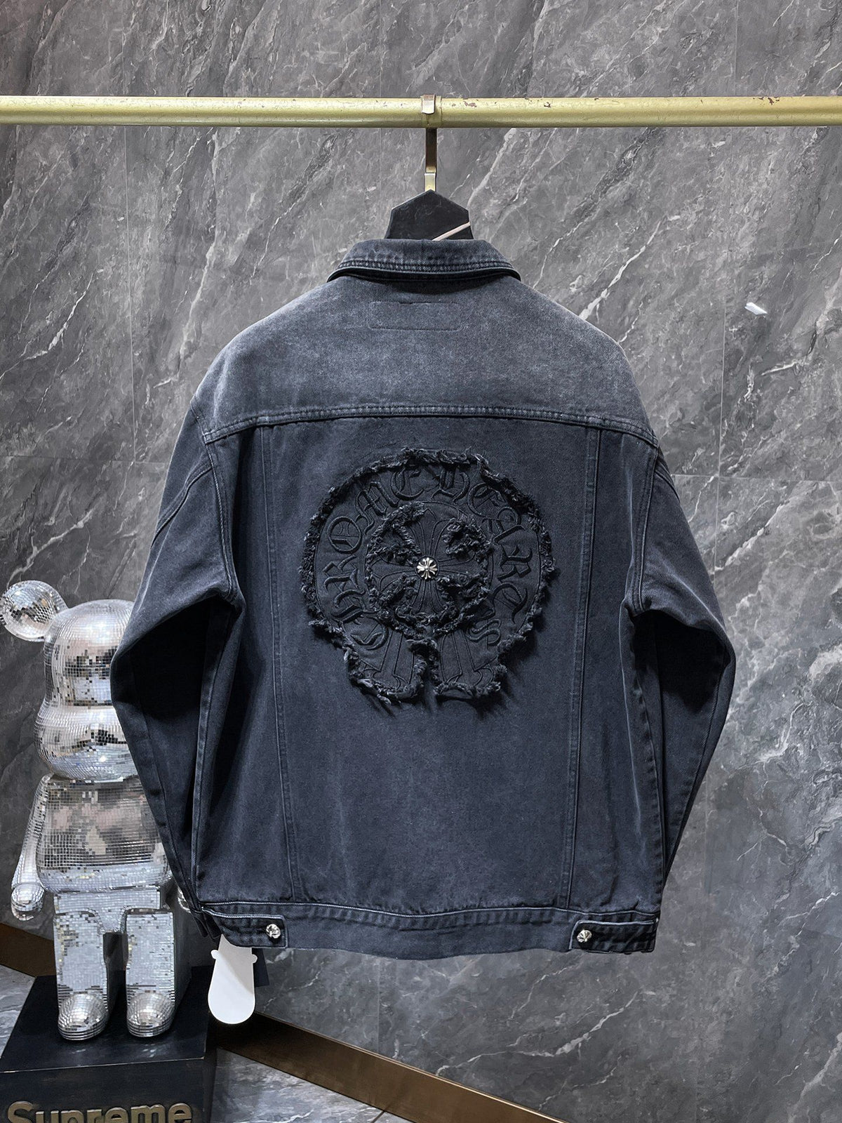 Torn Fabric Horse Shoe Logo Faded Black Denim Jacket™