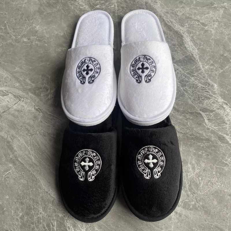 Horse Shoe Logo Hotel House Slippers™