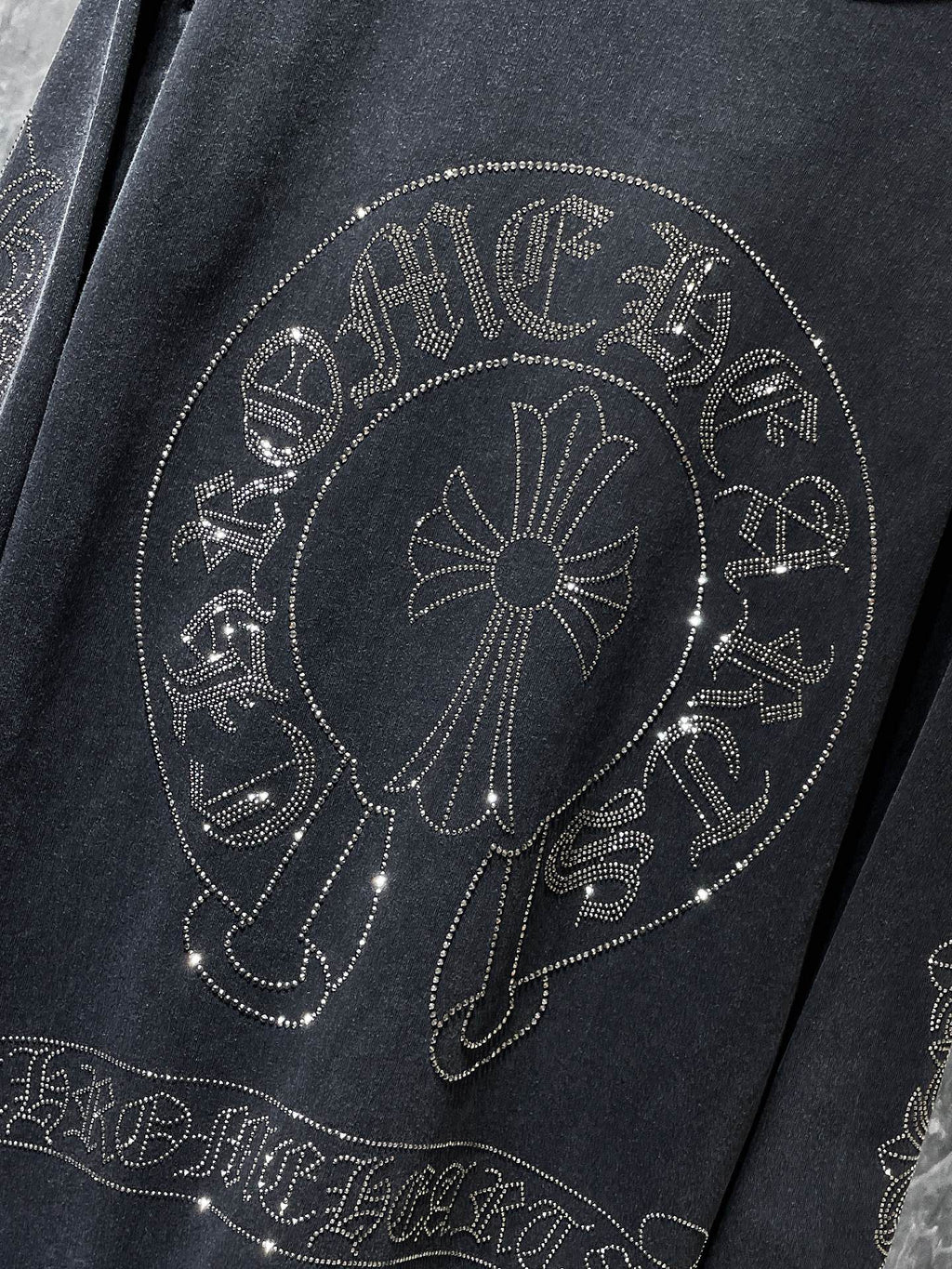Rhinestone Horse Shoe Logo Faded Black Long Sleeve™