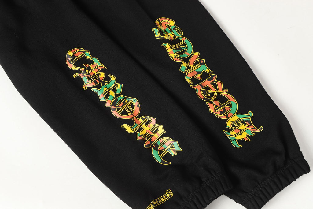 Camo Triple Cross Black Sweatpants™