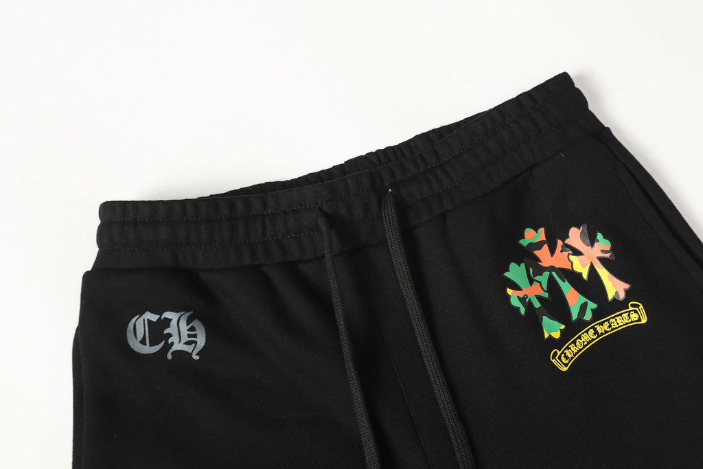 Camo Triple Cross Black Sweatpants™