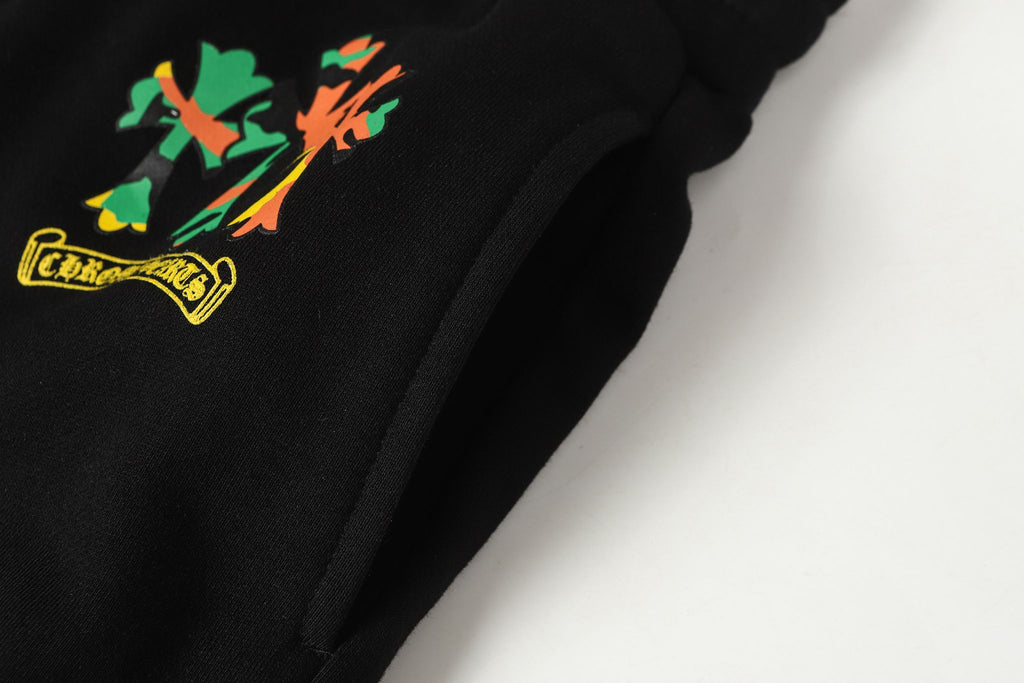 Camo Triple Cross Black Sweatpants™