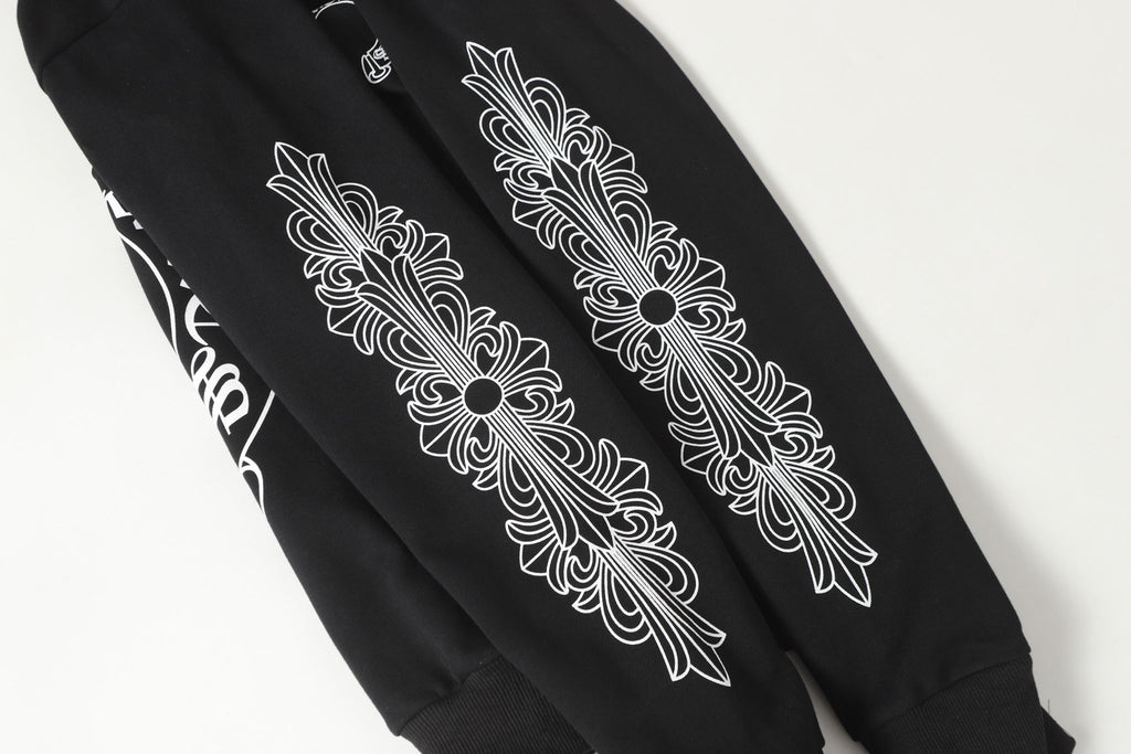 Big Horse Shoe Logo Black Sweatshirt™