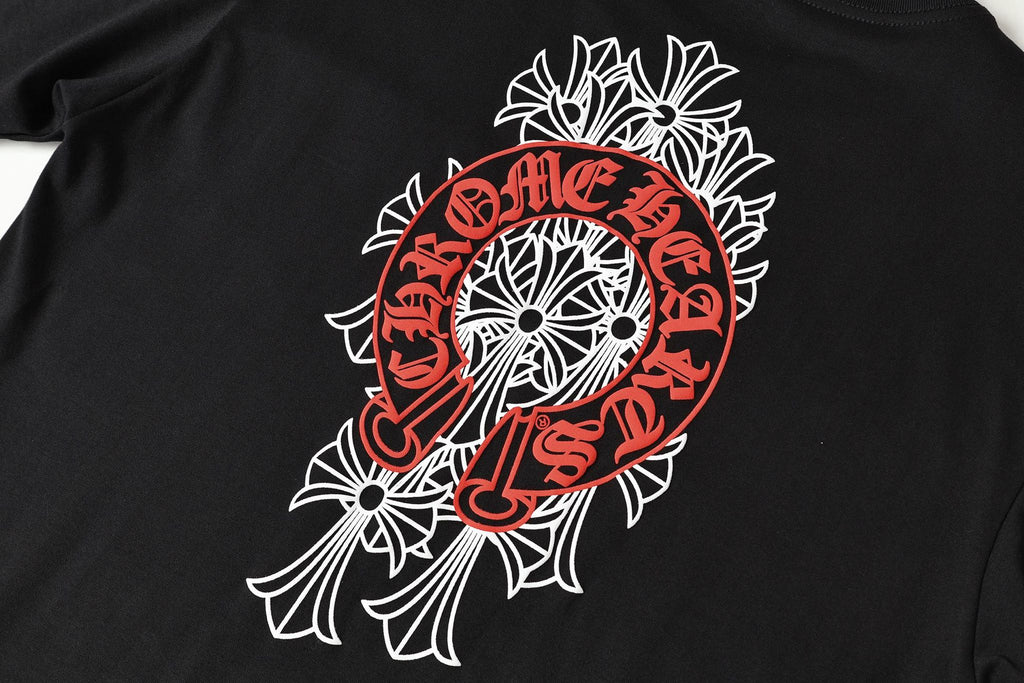 Red Horse Shoe Logo Black T-Shirt™