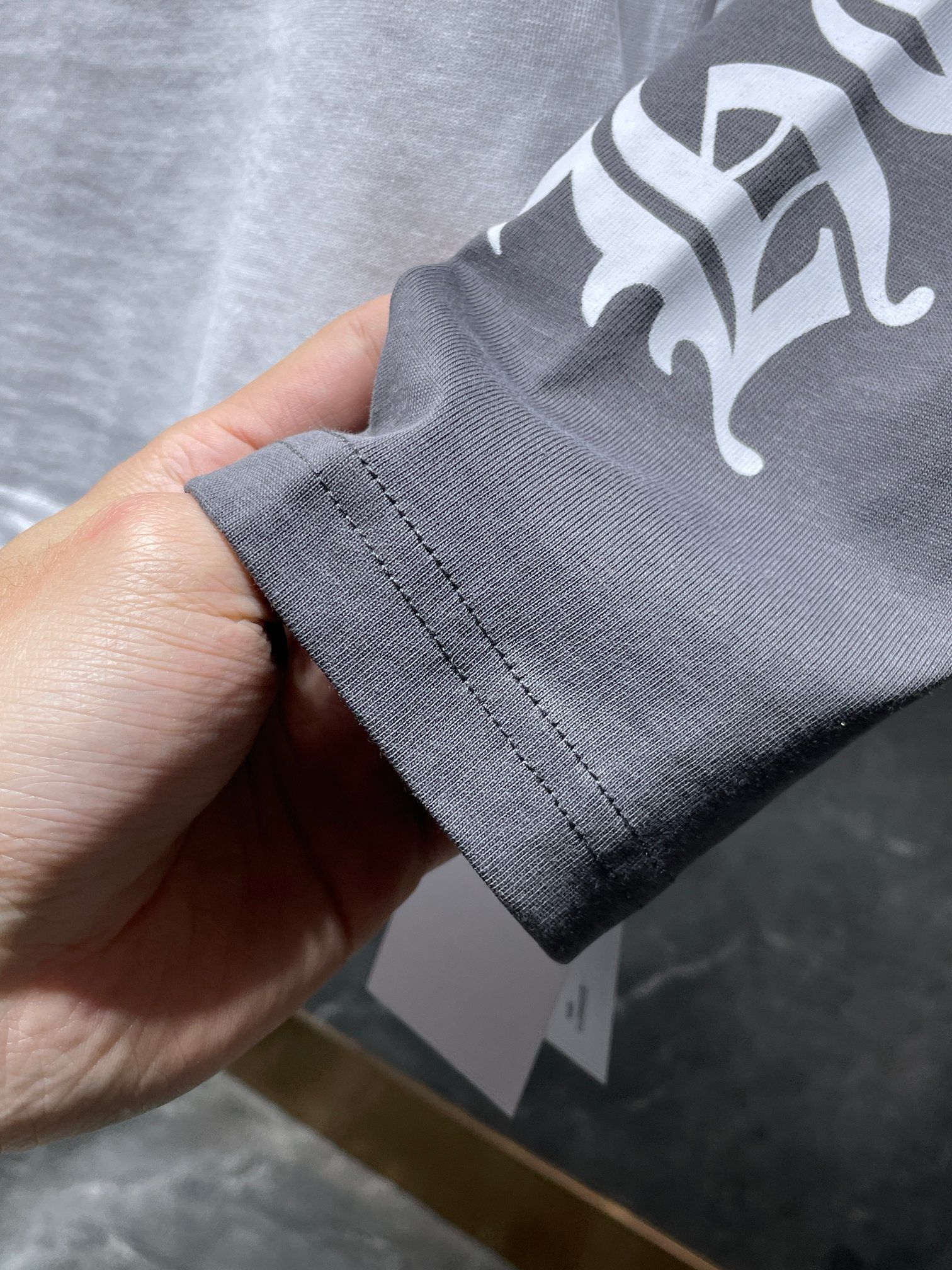 Typography Logo Grey & White Long Sleeve™