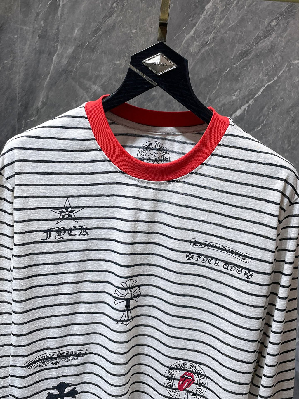 Red Collar Grey Striped Long Sleeve™