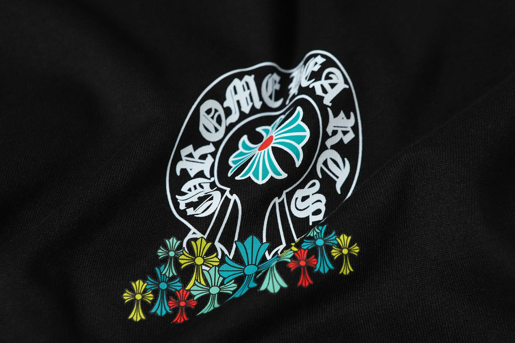 Multi Color Crosses Horse Shoe Logo Black T-Shirt™