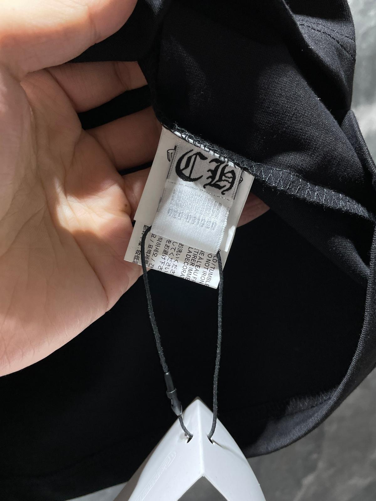 Leather Crosses Neck Collar Black T-Shirt™