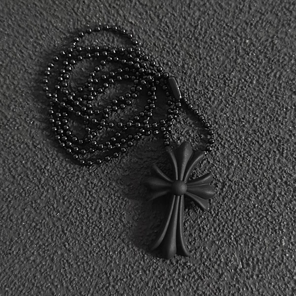 Silicon Colored Cross Pendant™