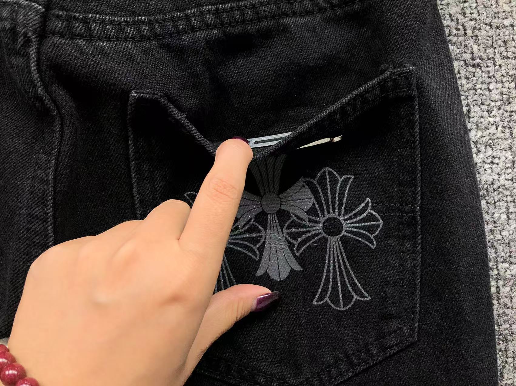 Triple Cross Pocket Black Denim Jeans™
