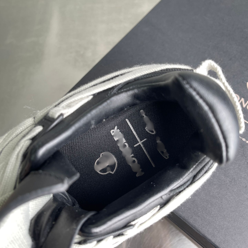 R.O x MNCLR Trailgrip Megalace Black™