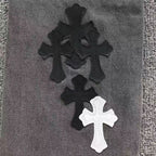 Black & White Cross Patch Fleurknee Dark Grey Jeans™
