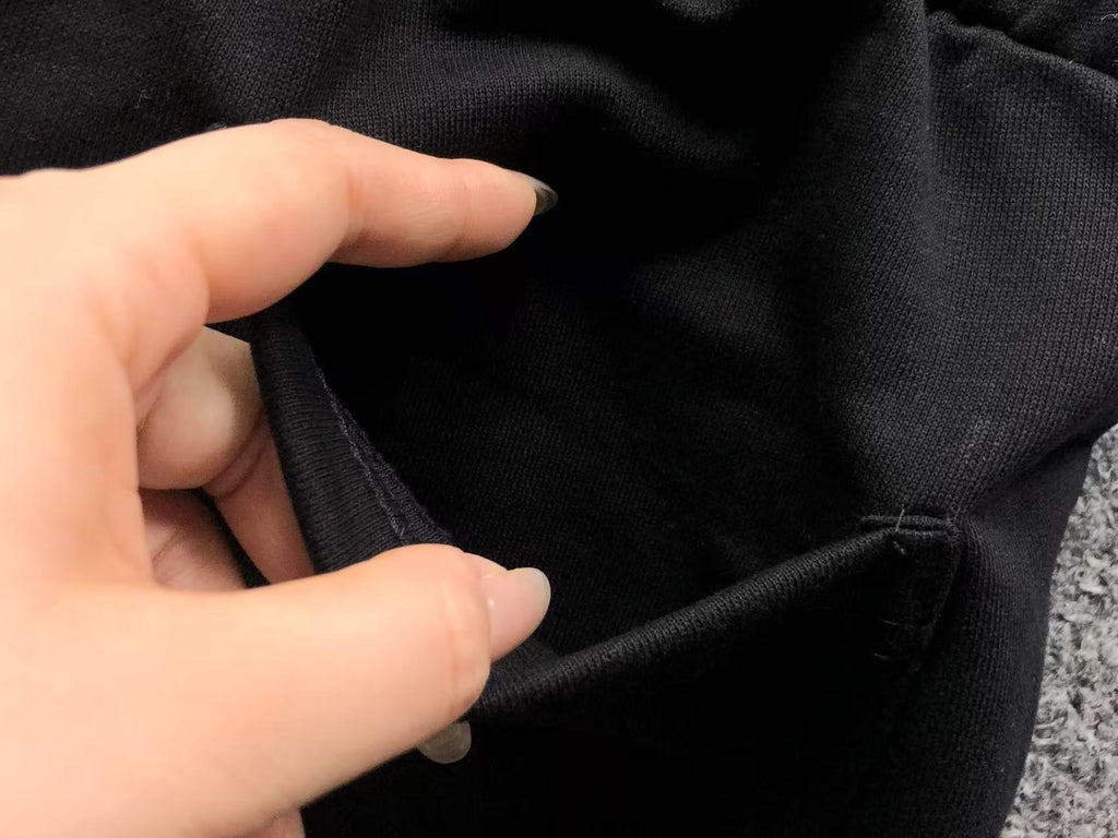 Fleur De Lis Symbol Black Sweatshorts™