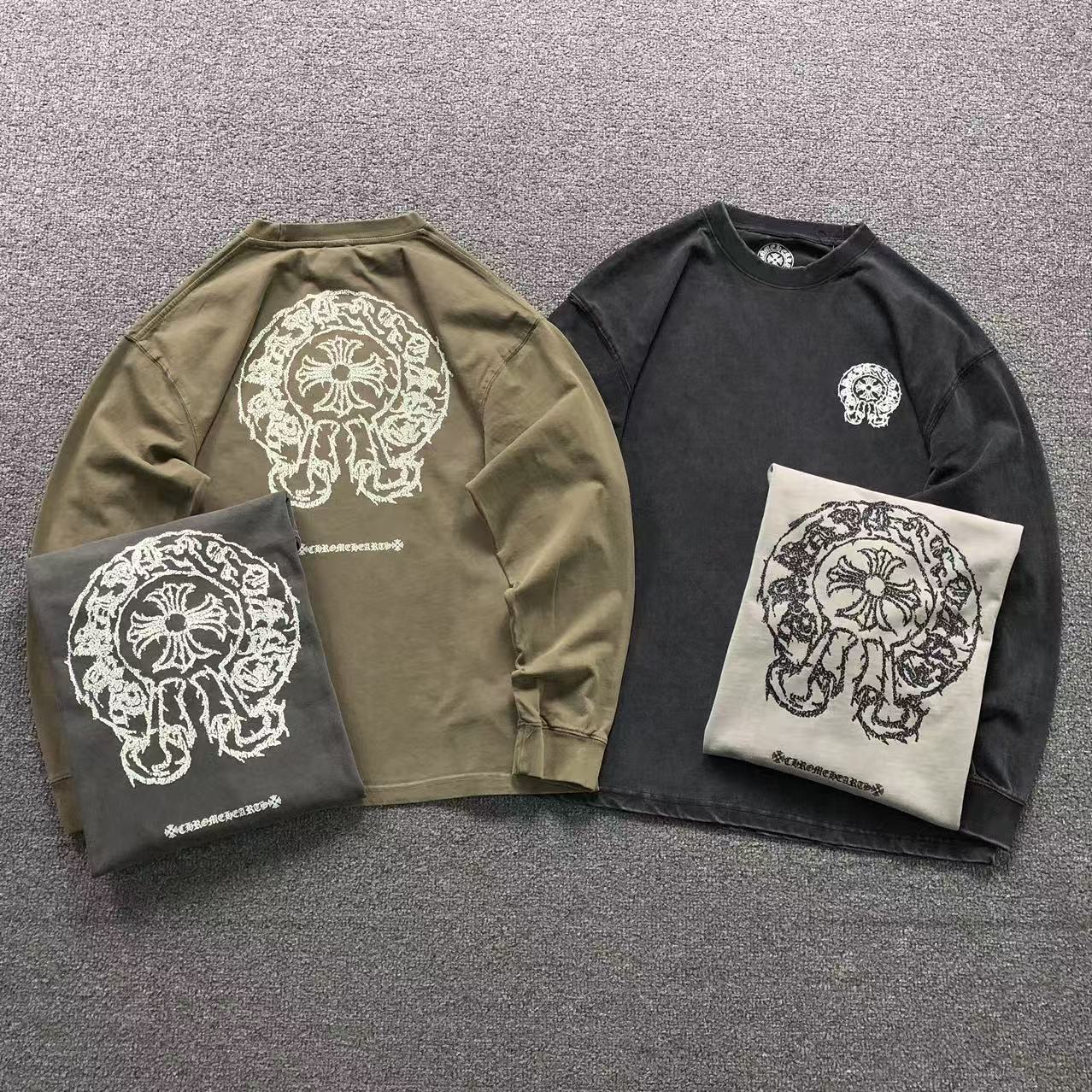 Horse Shoe Logo Faded Fabric Sweatshirt™