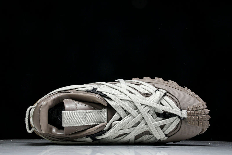R.O x MNCLR Trailgrip Megalace "Taupe"™