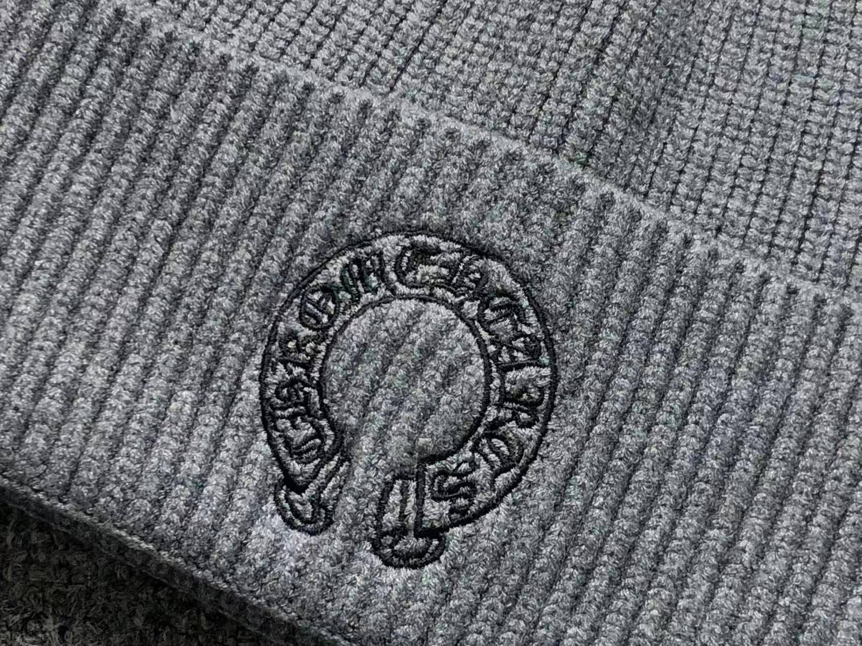 Horse Shoe Logo Wool Beanie™