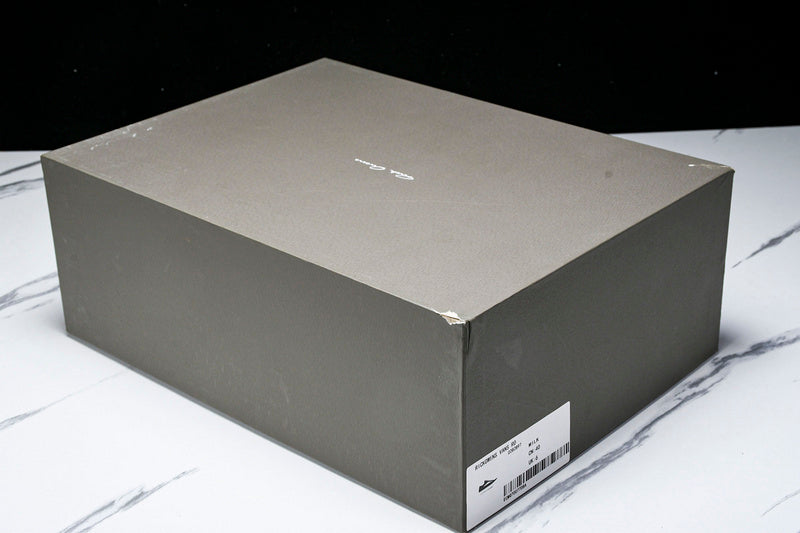 Luxor Vintage Low Sneakers "Milk Black"