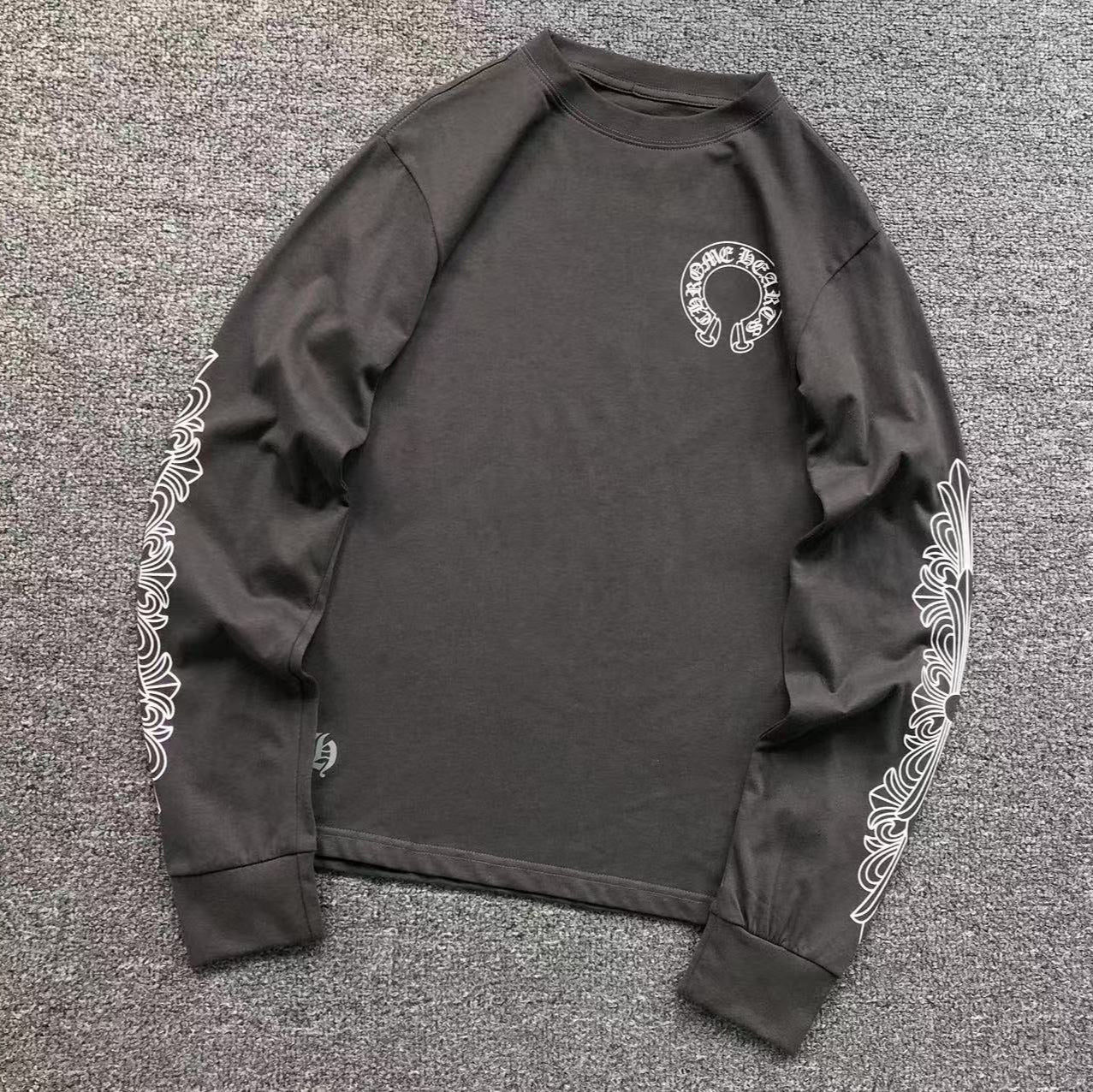 Small Horseshoe Logo Grey Longsleeve™