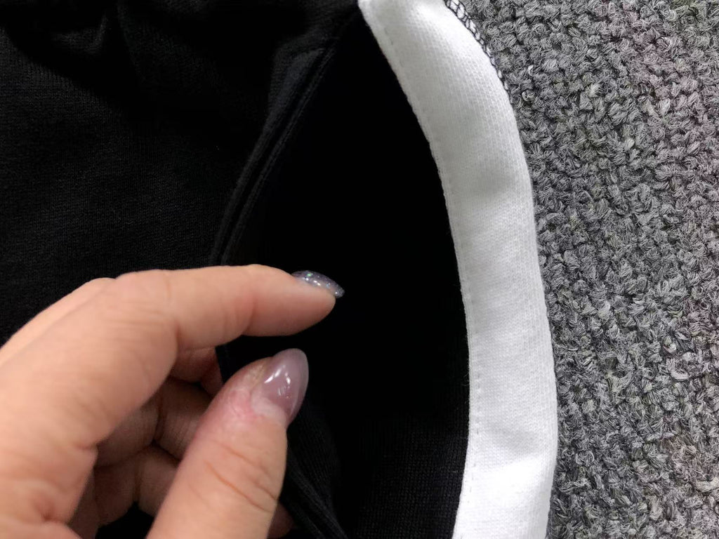 Horseshoe Logo White Stripe Black Sweatpants™