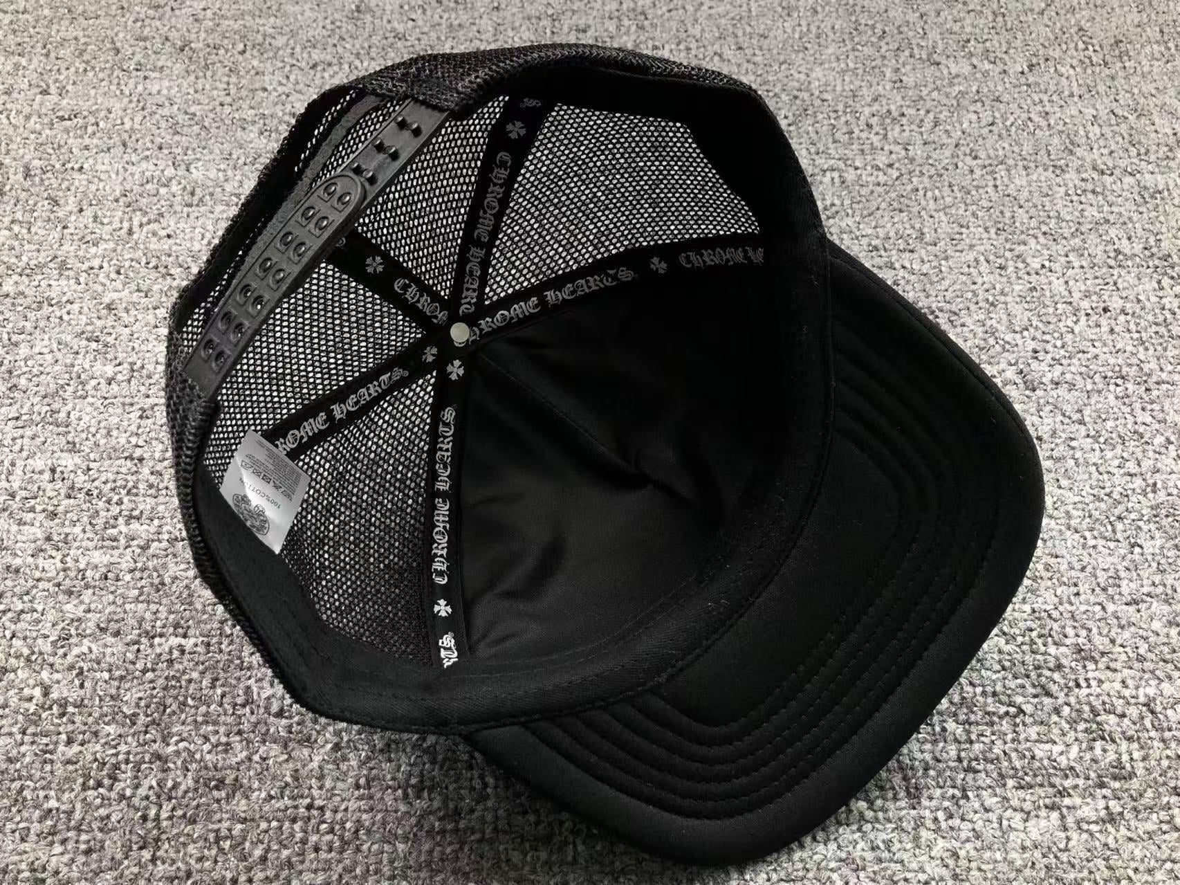 Multicolor Crosses Trucker Hat™