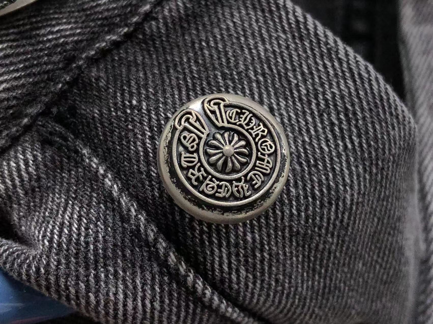 Mixed Cross Patch Grey Art Jeans™