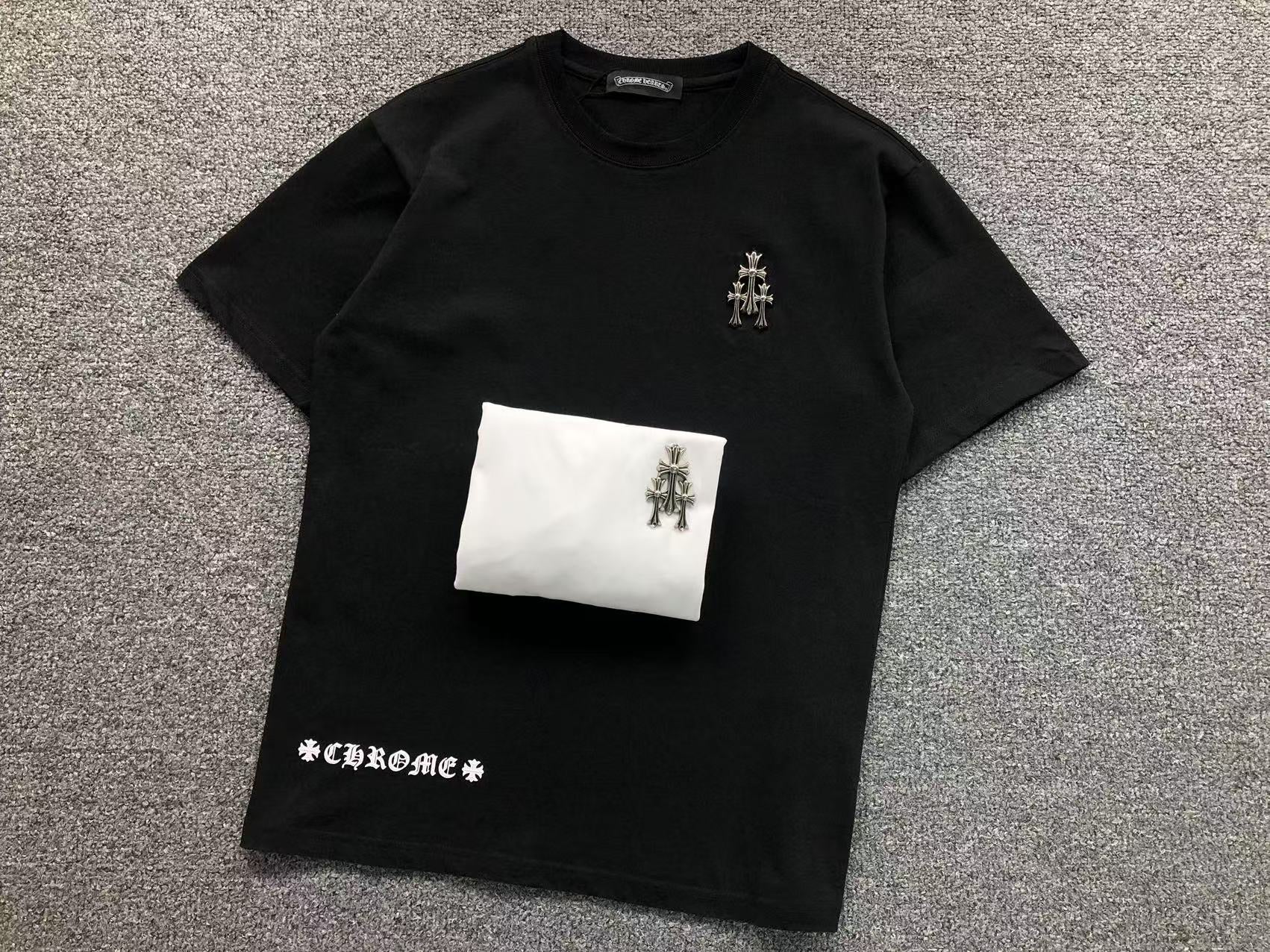 Dusty Horseshoe Logo T-Shirt™