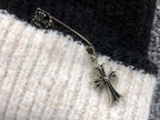Metal Pin Cuffed Wool Beanie™