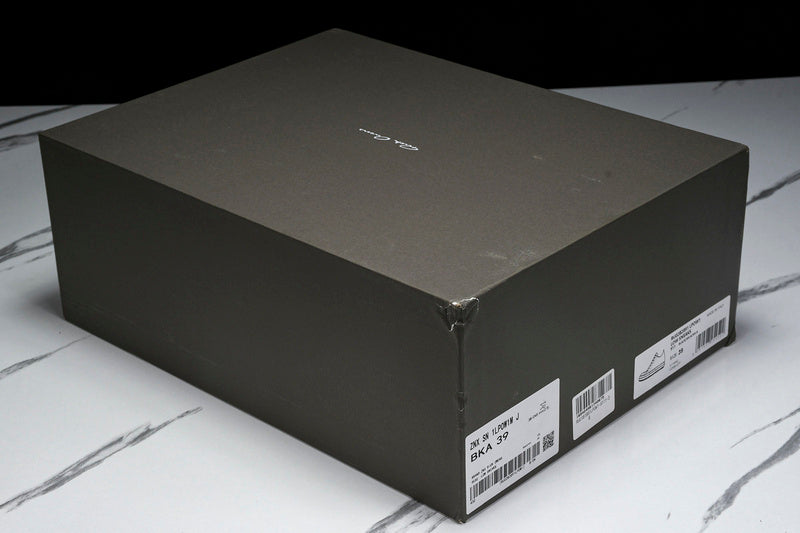 DRKSHDW Jumbo Lace Low "Black"