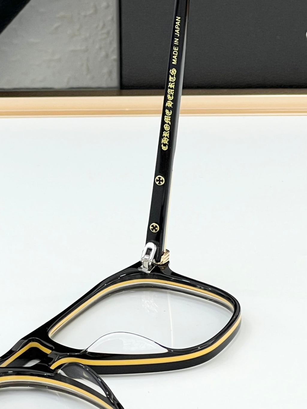 Zipher Glasses
