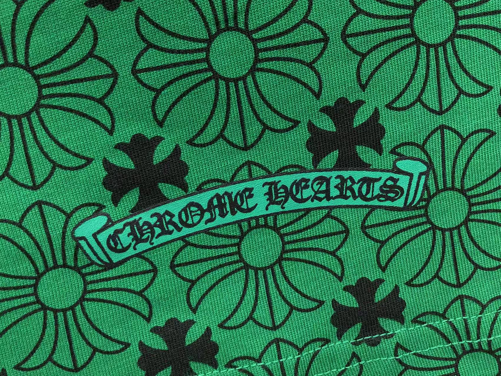 Cross Pattern Green T-Shirt™