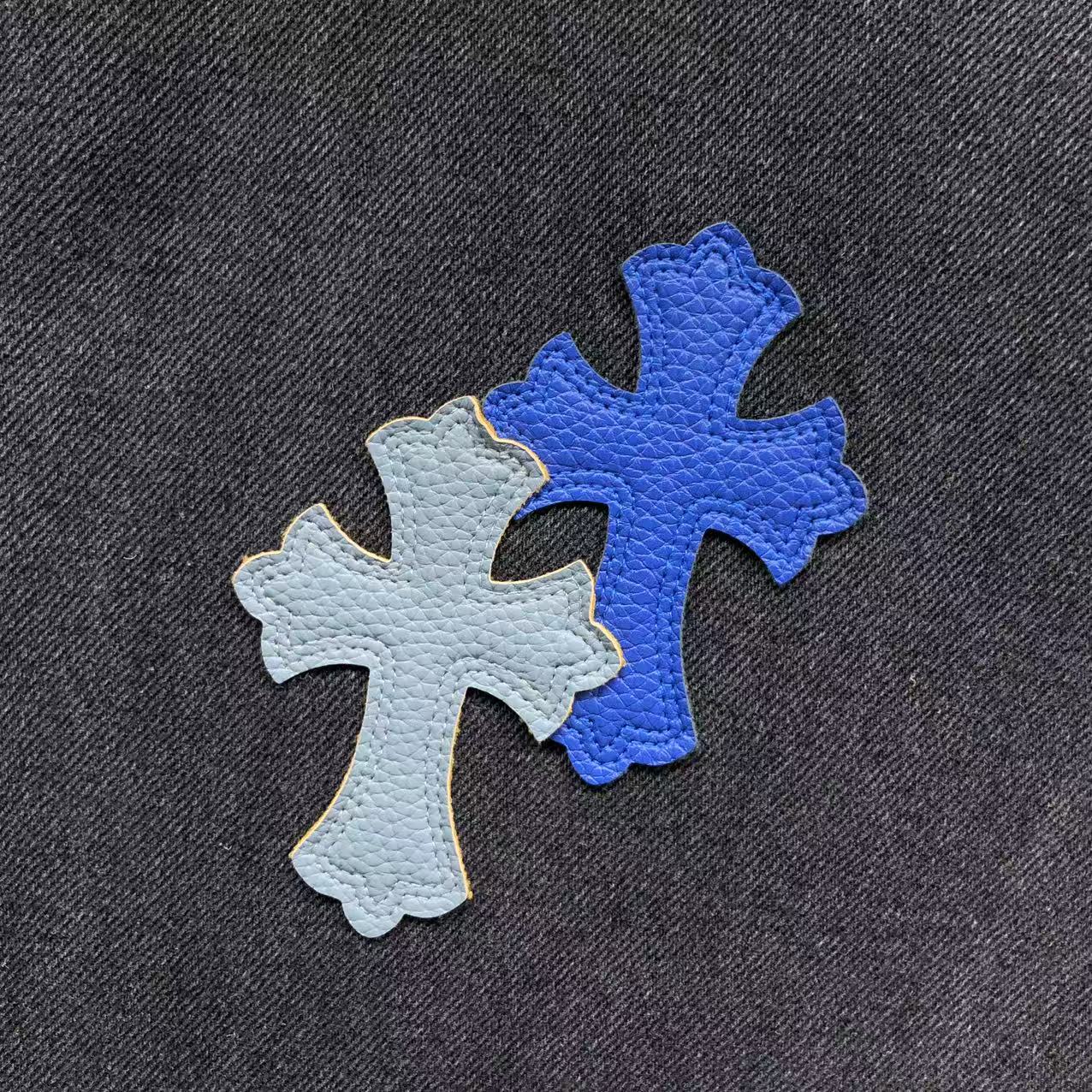 Blue Cross Patch Black Baggy Jeans™