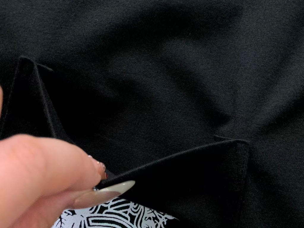 Dagger Crest Pocket White/Black T-Shirt™
