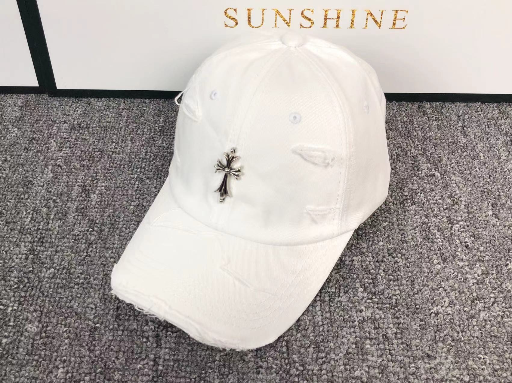 Metallic Cross Torn Fabric Baseball Cap™