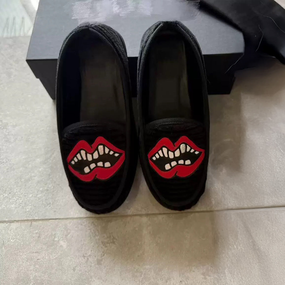 Chomper Mouth Black Loafers™