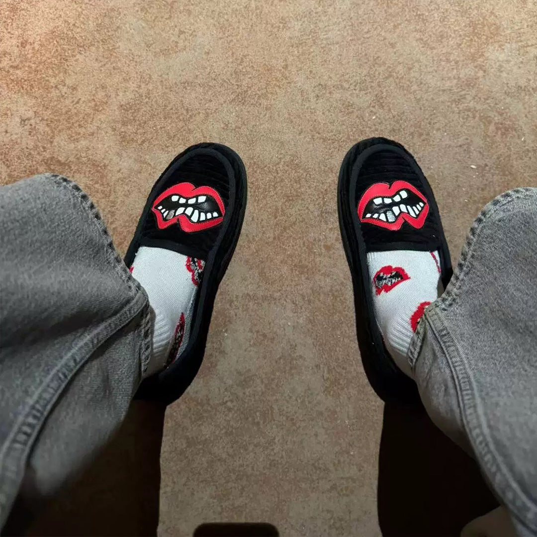 Chomper Mouth Black Loafers™