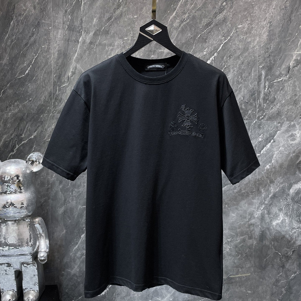 Black Embroidered Horseshoe Cross T-Shirt™