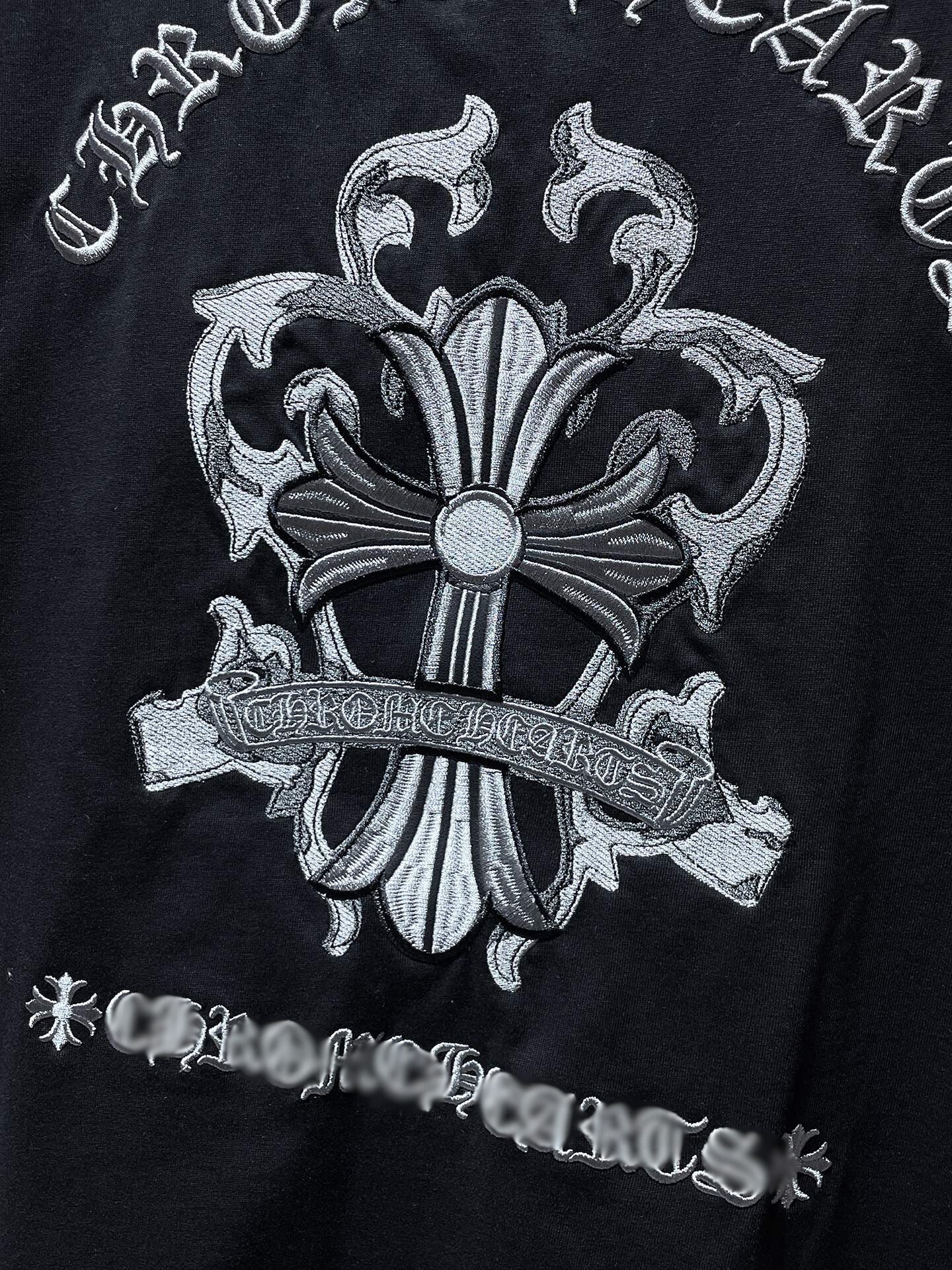 Embroidered Cross Crest Black T-Shirt™