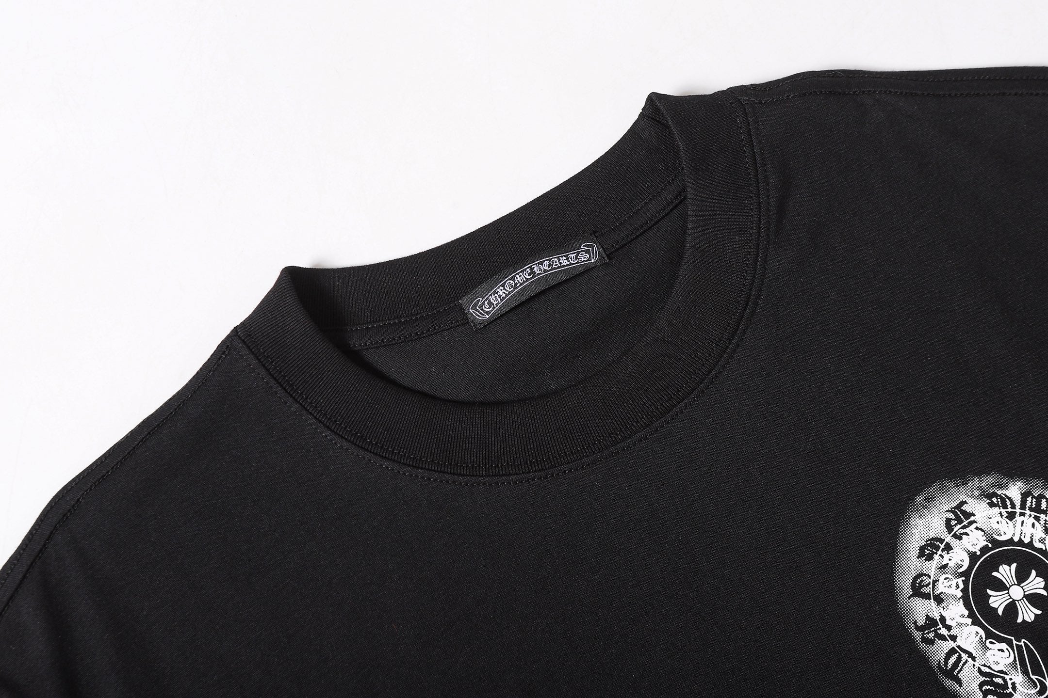 Faded Horseshoe Logo Black T-Shirt™