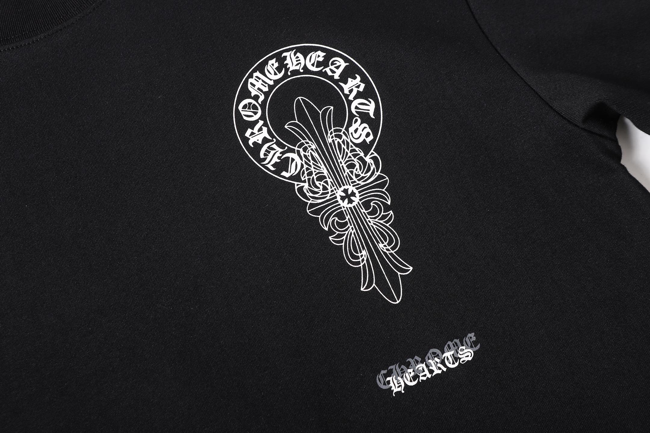 Ornate Cross Graphic Black T-Shirt™