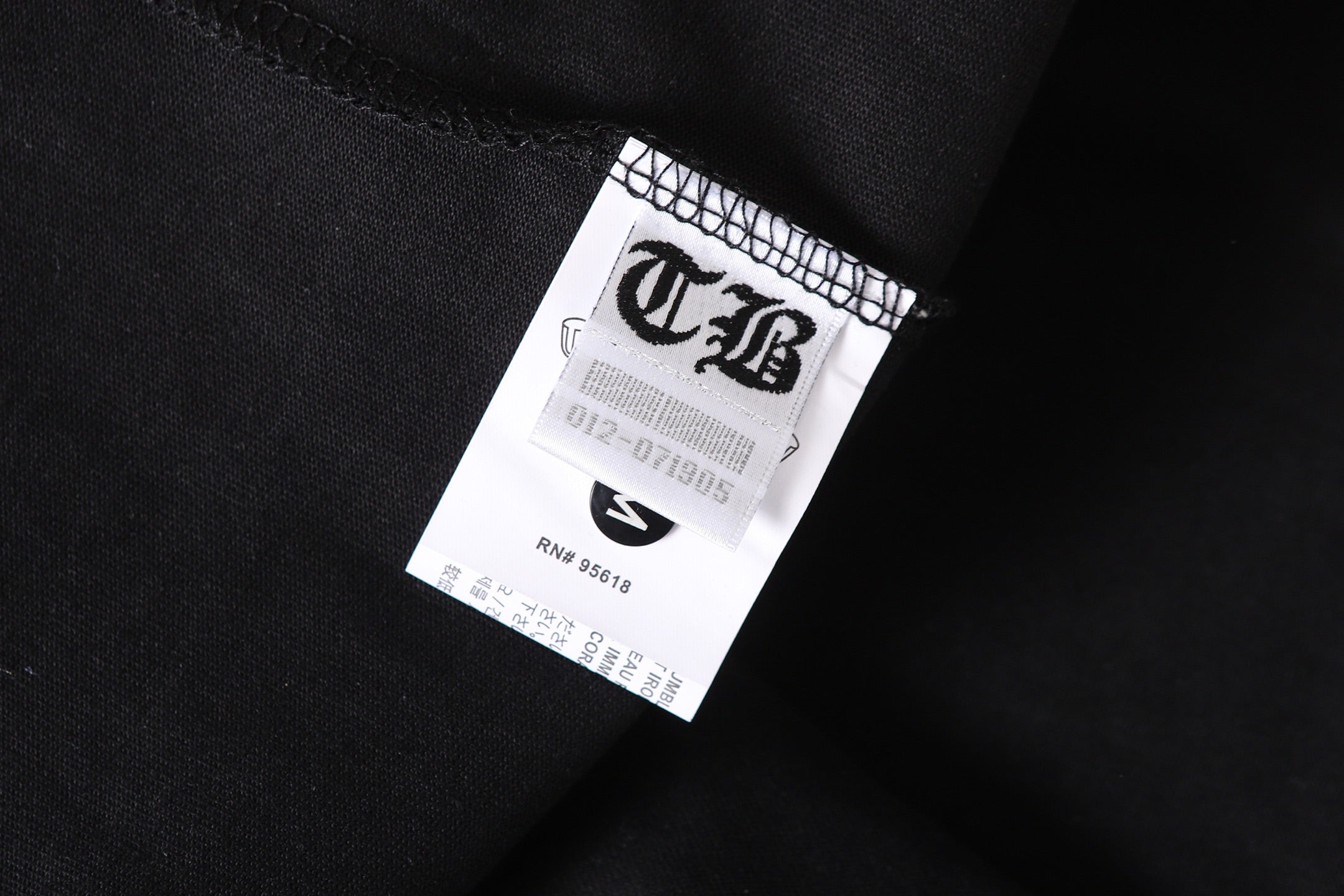 Hollywood Cross Logo Pocket Black T-Shirt™