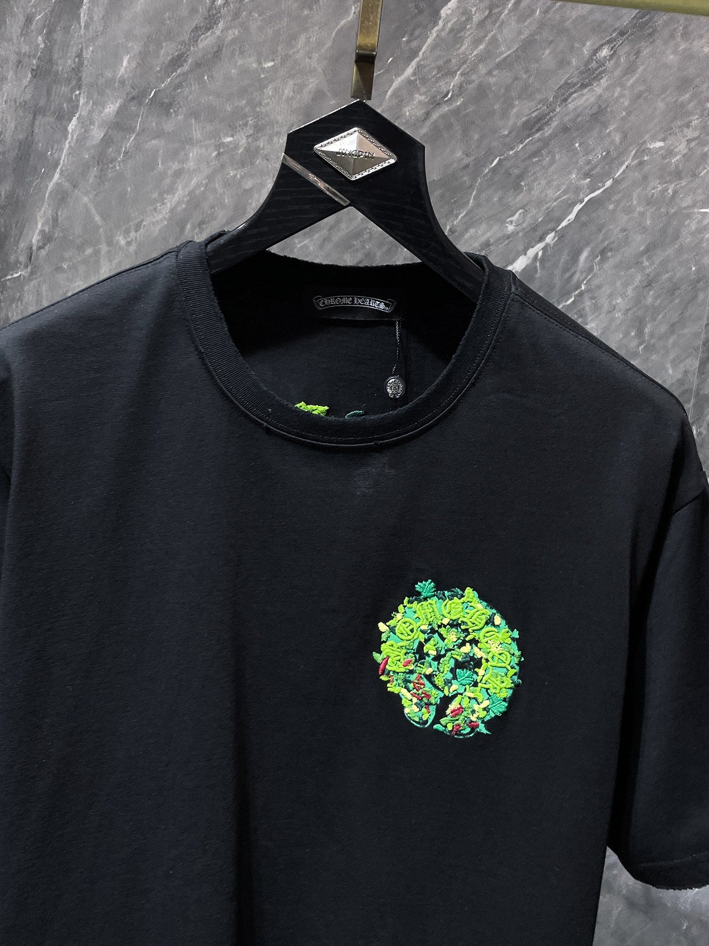 Embroidered Floral Horseshoe Black T-Shirt™