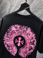 Pink Spray Horseshoe Black T-Shirt™