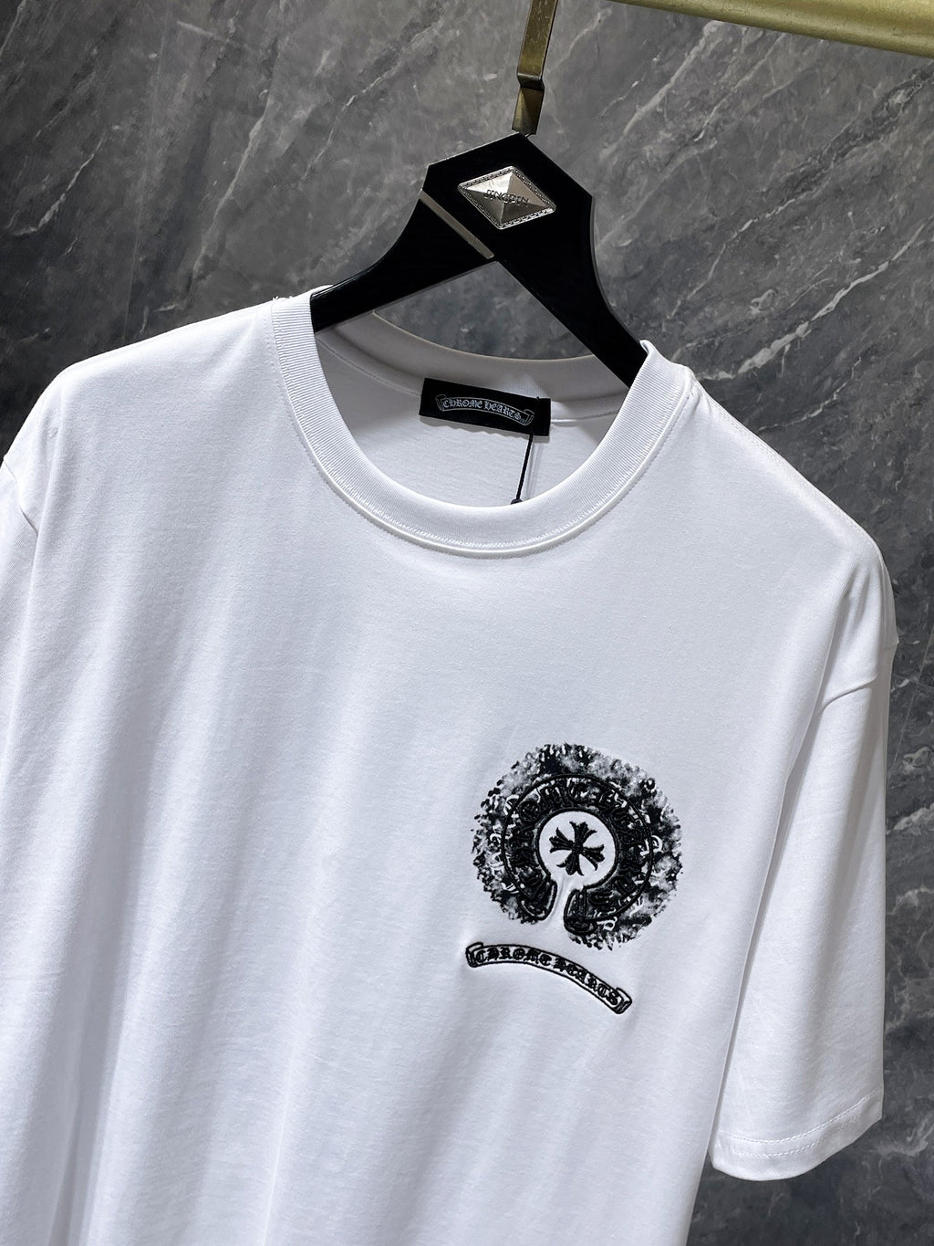Black Spray Horseshoe White T-Shirt™