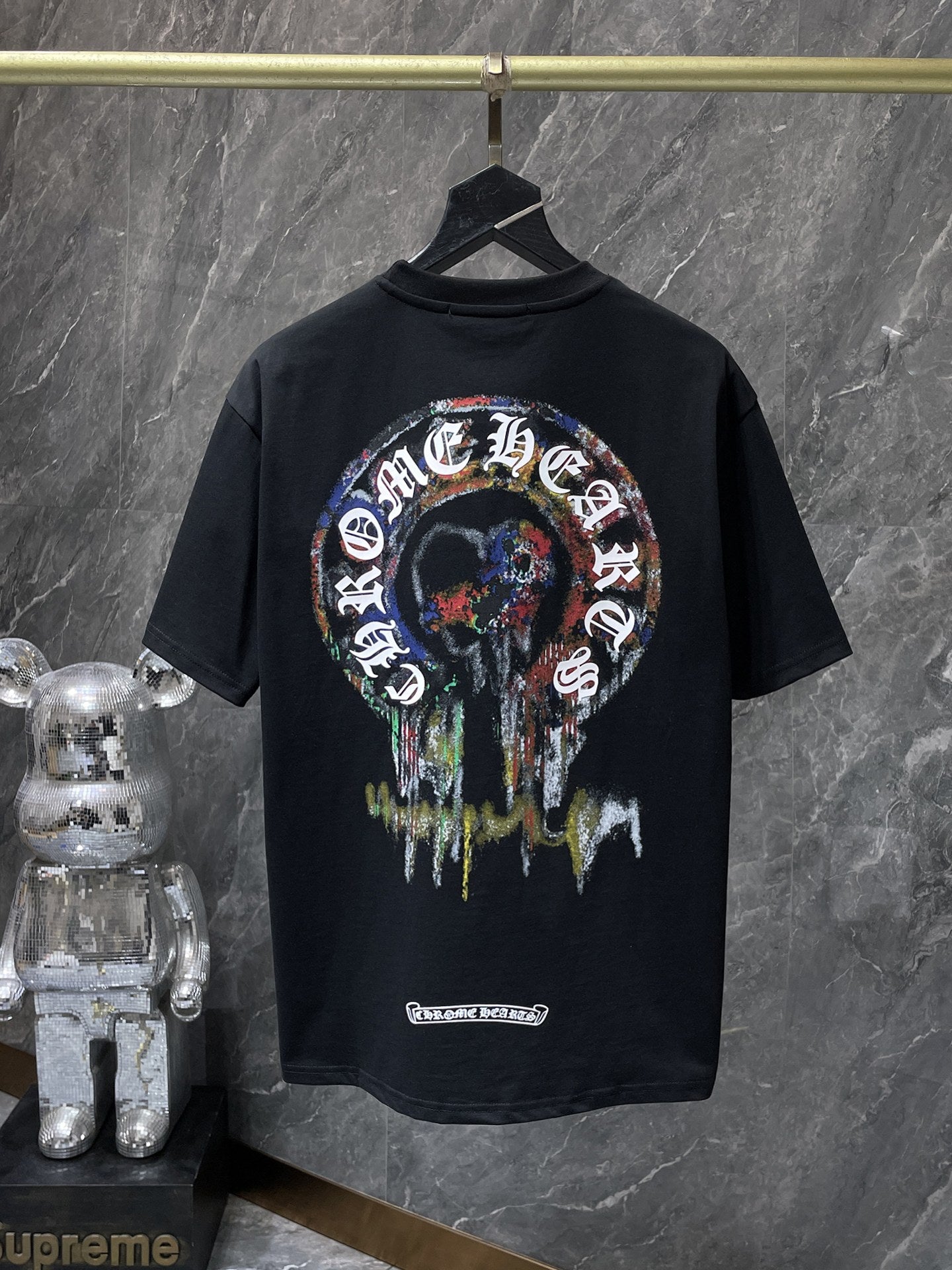 Paint Smear Horseshoe Black T-Shirt™