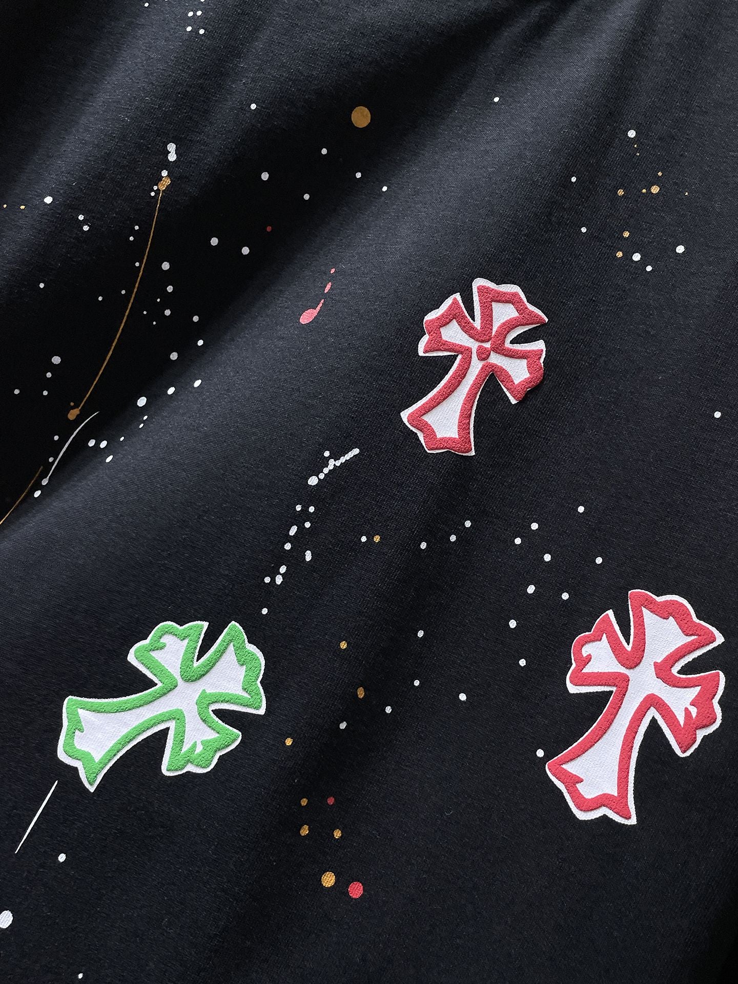 Paint Splatter Cross Black T-Shirt™