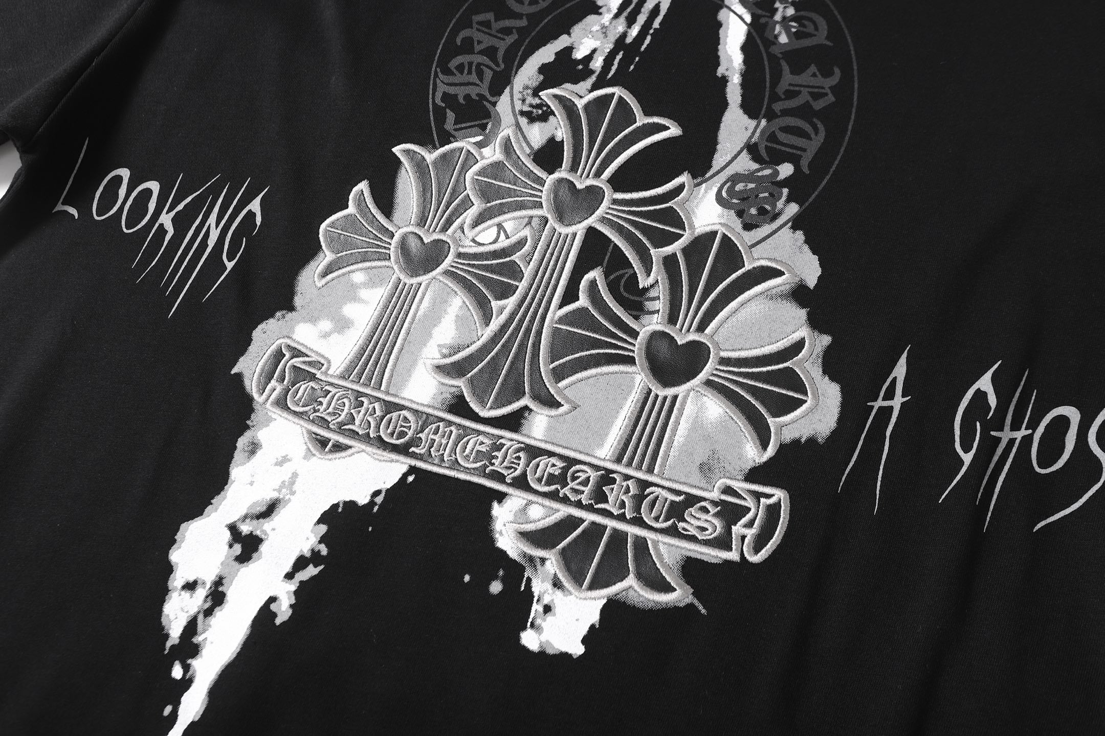 Painted Triple Cross Graphic Black T-Shirt™