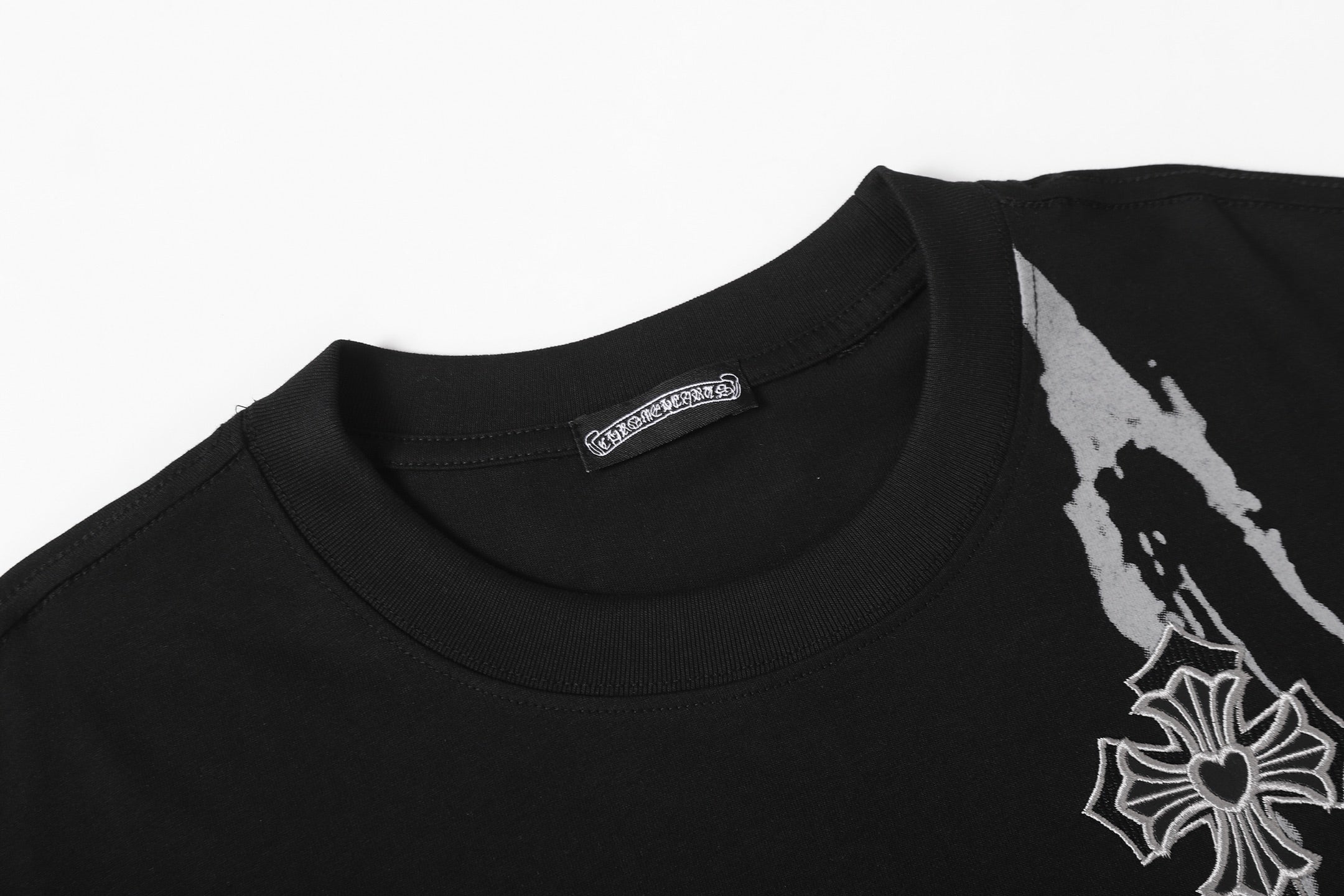 Painted Triple Cross Graphic Black T-Shirt™