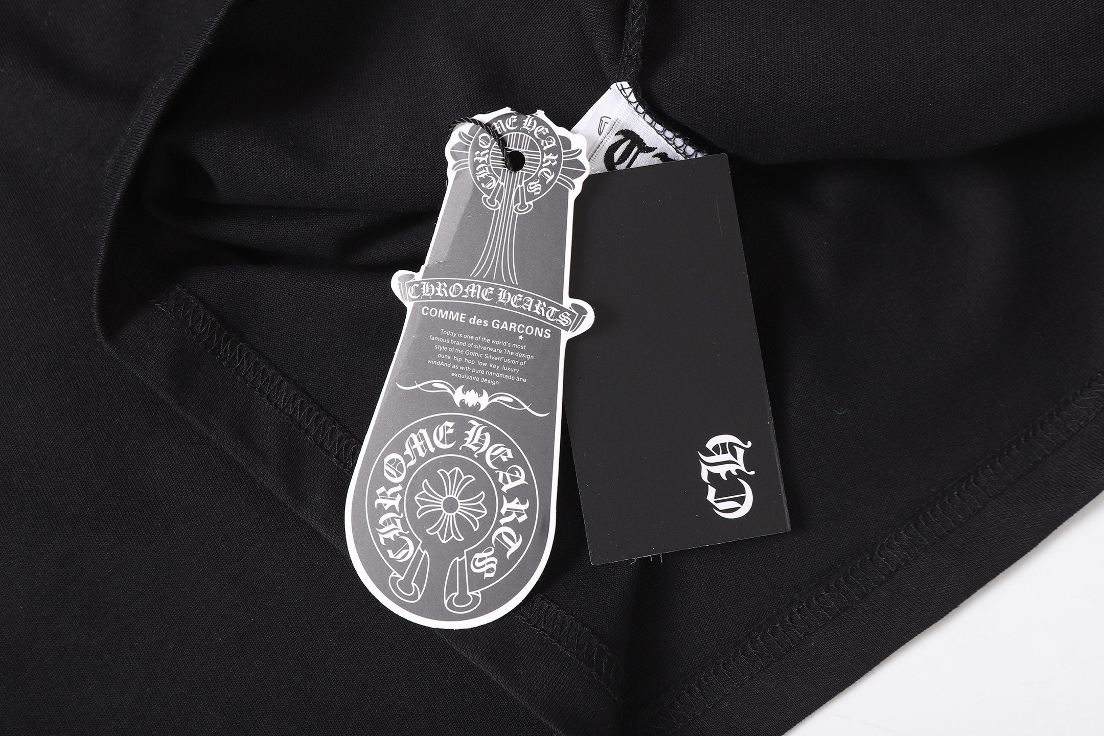 Typography Logo Black T-Shirt™