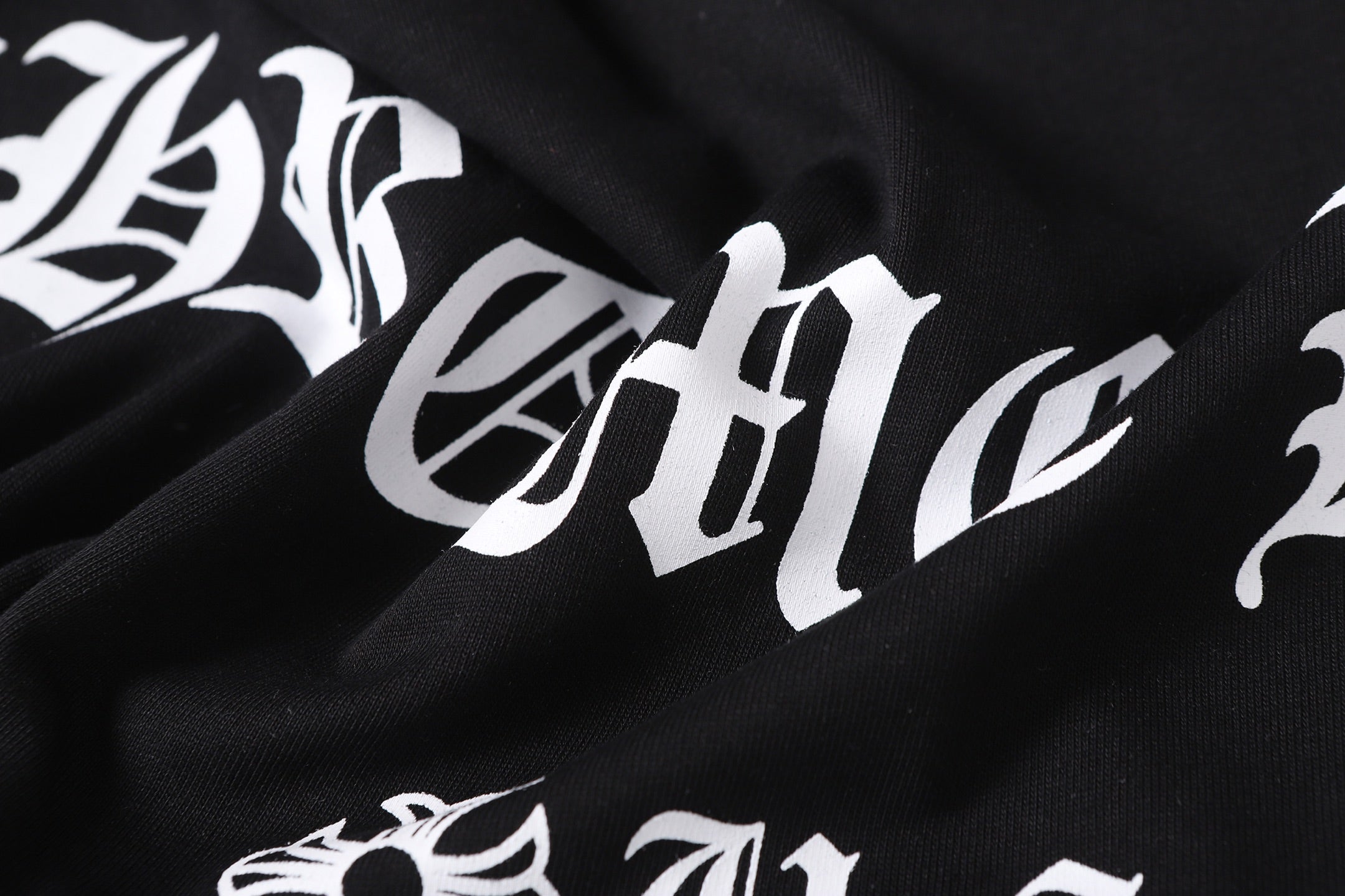 Typography Logo Black T-Shirt™
